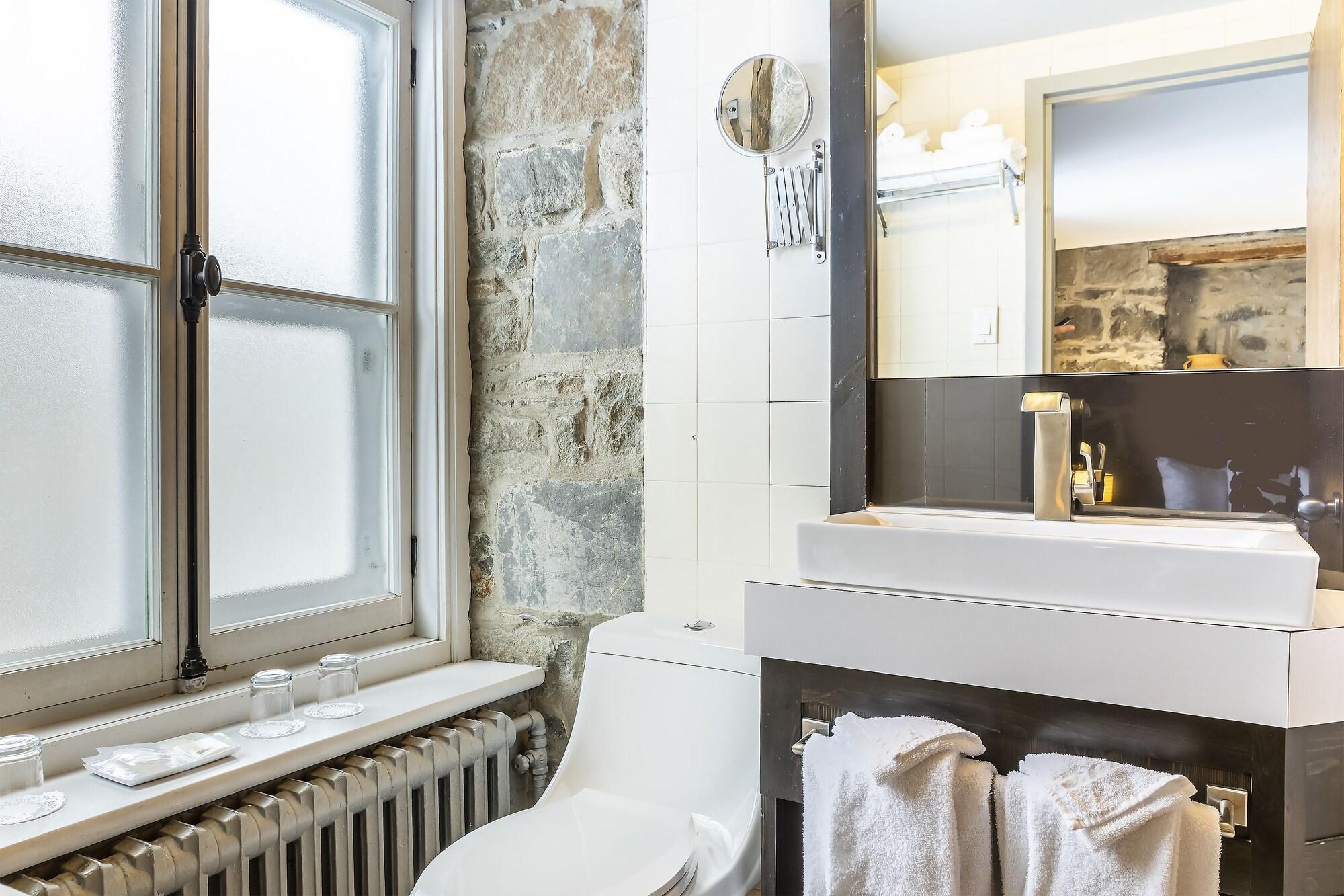 Equipamiento de Habitación Hotel Louisbourg