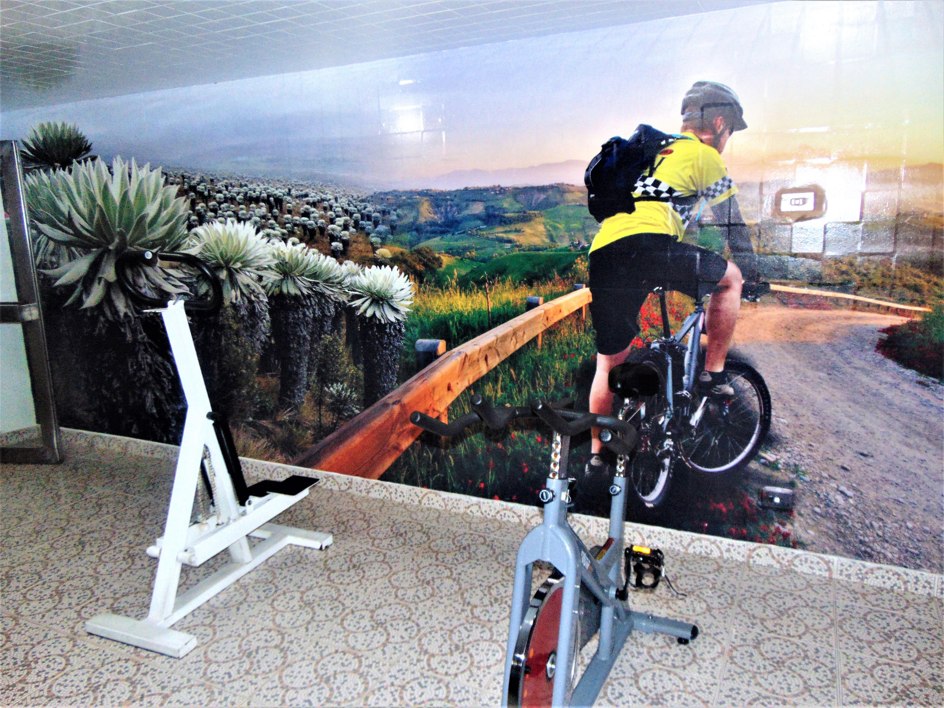 Gimnasio Hotel Hunza