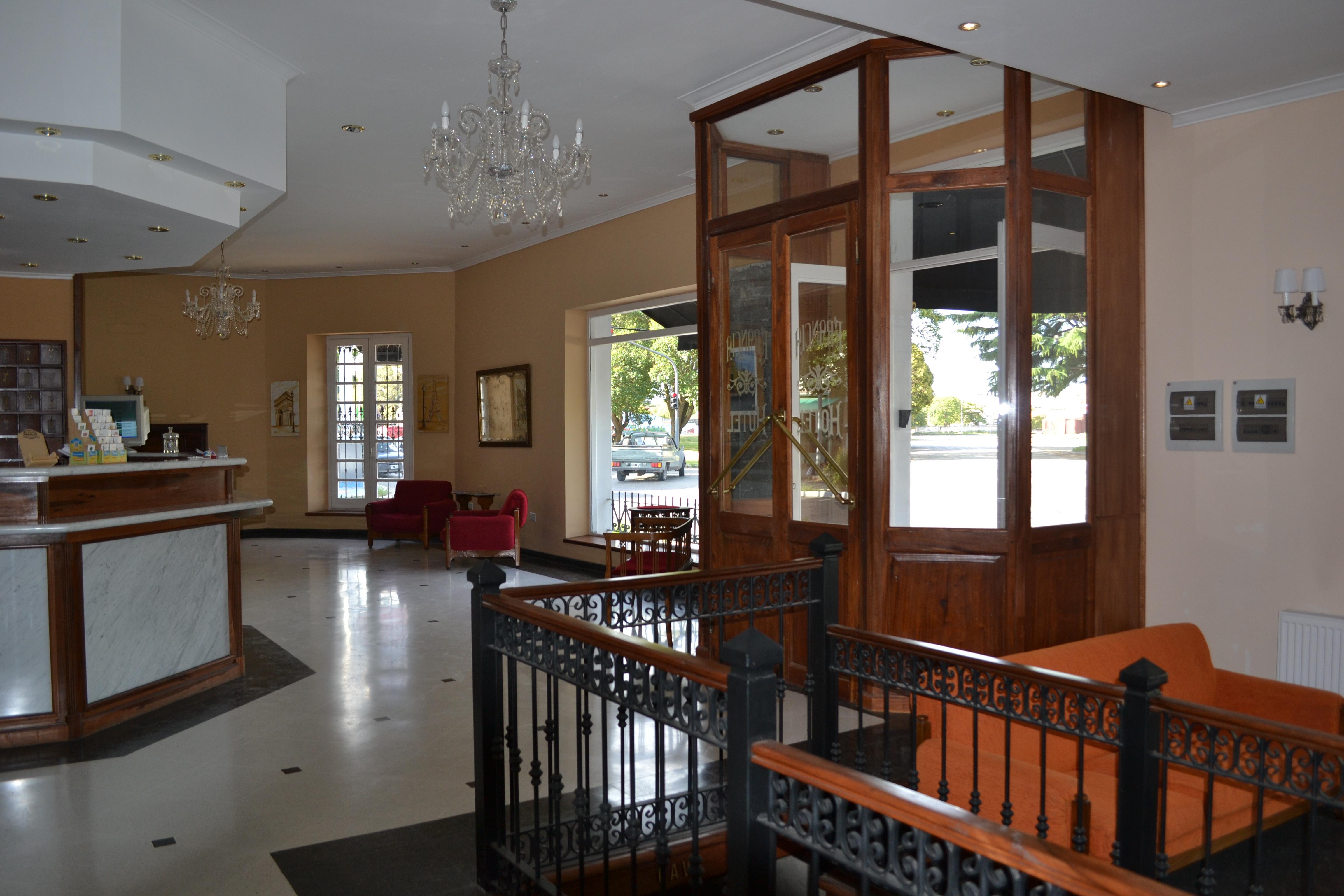 Vista Lobby Hotel Francia