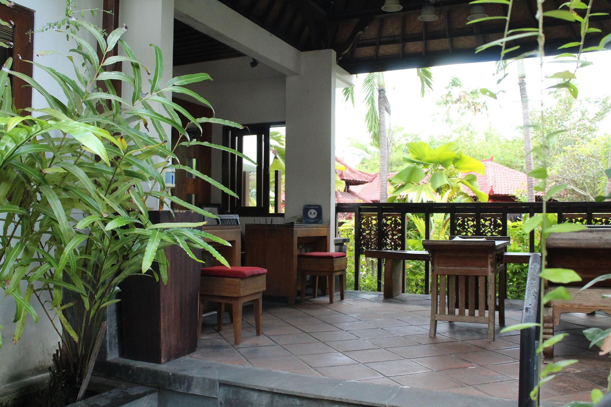 Vista Lobby Sarinande Hotel
