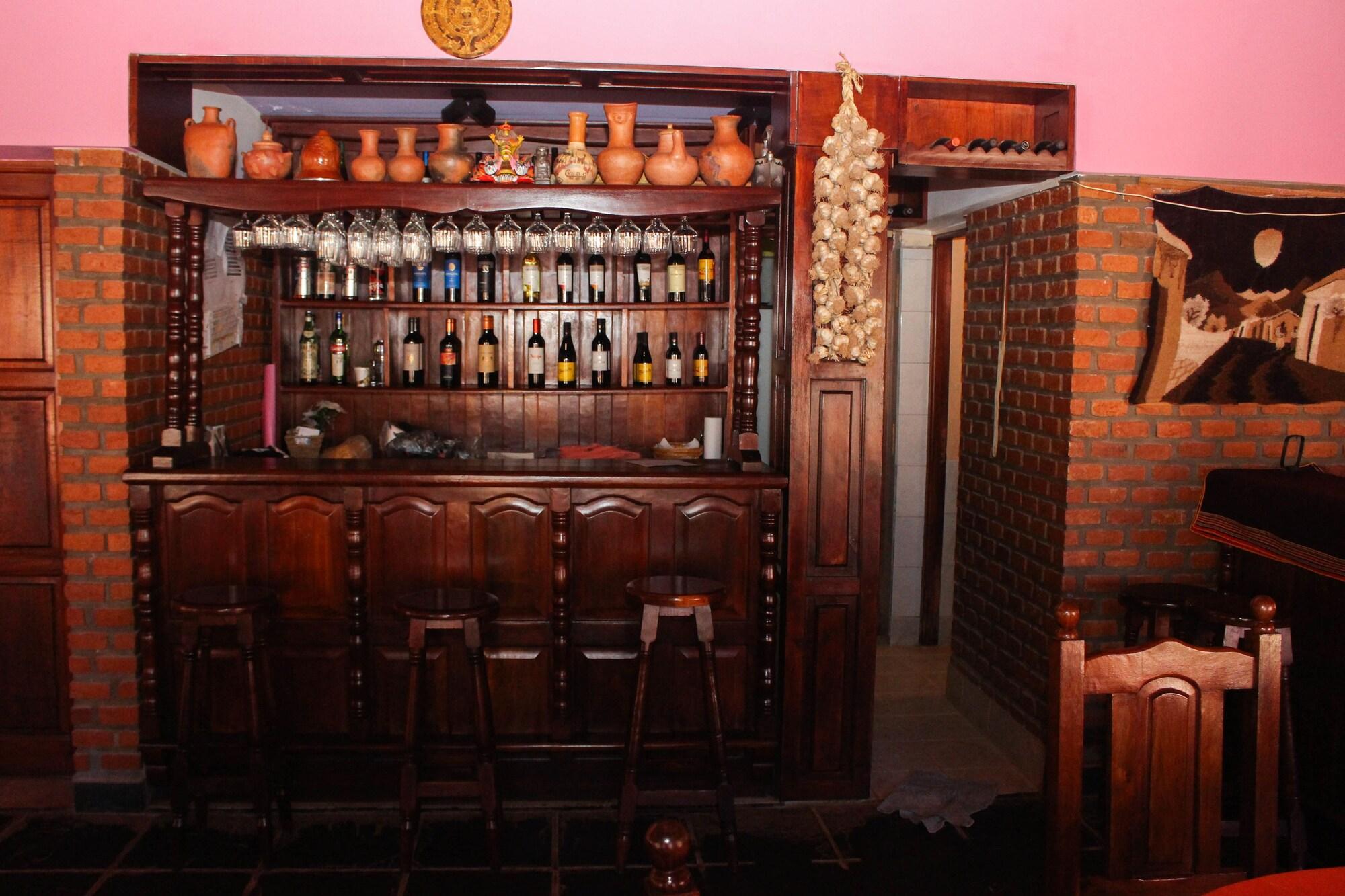 Bar/Salón Hosteria Del Inca