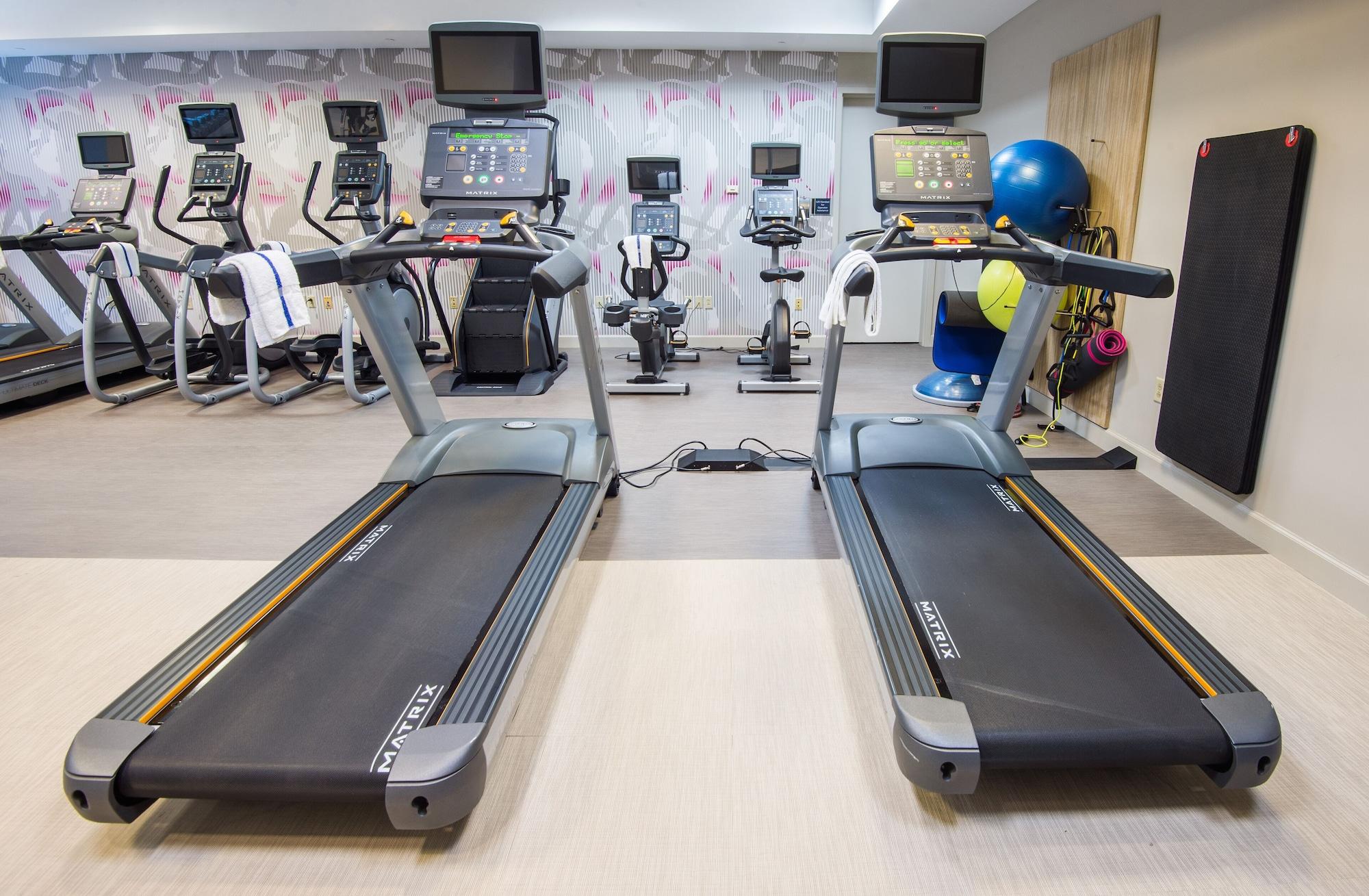 Gimnasio Crowne Plaza Cleveland at Playhouse Square by IHG
