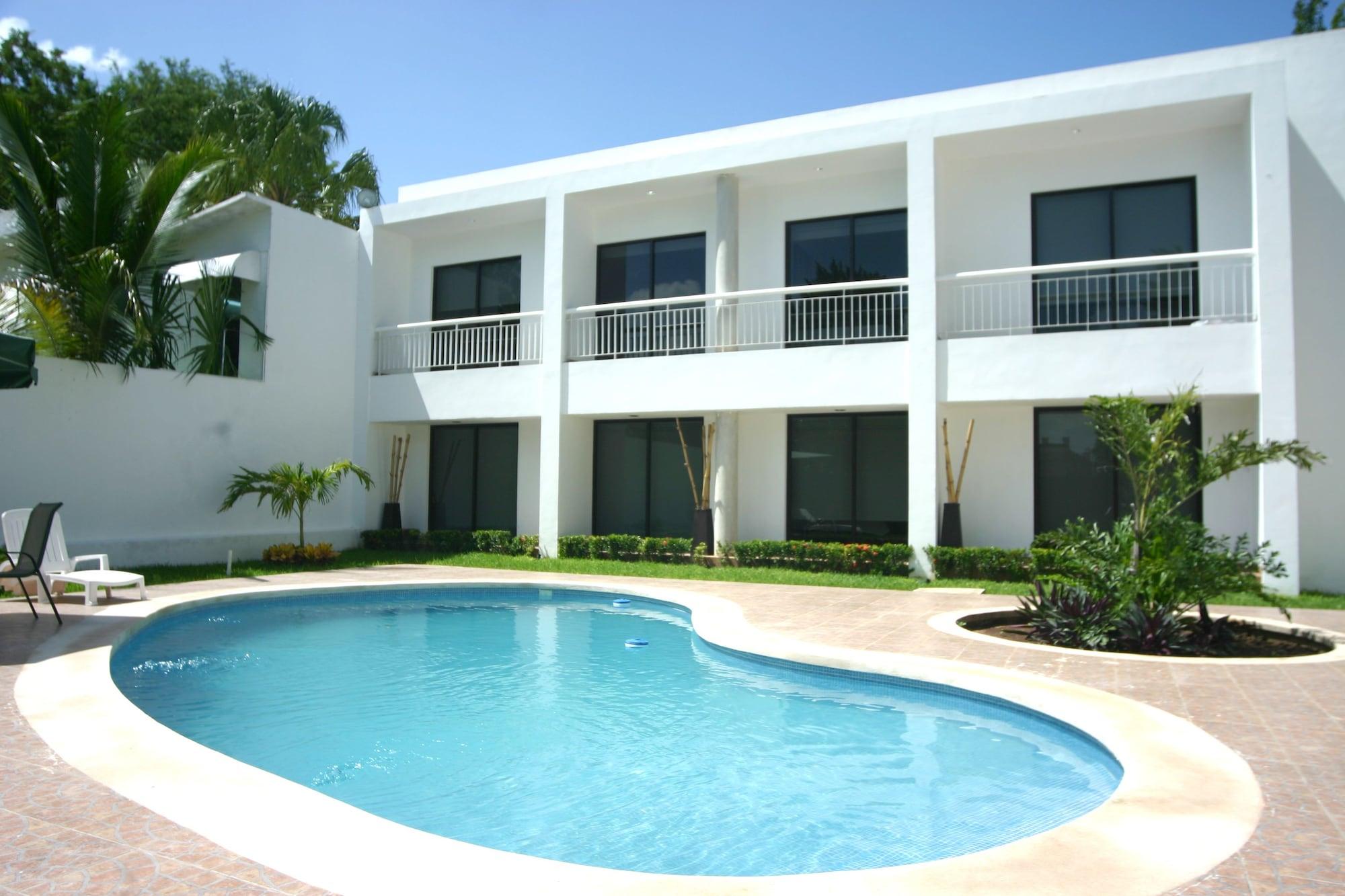 Instalaciones Recreativas Hotel Holly