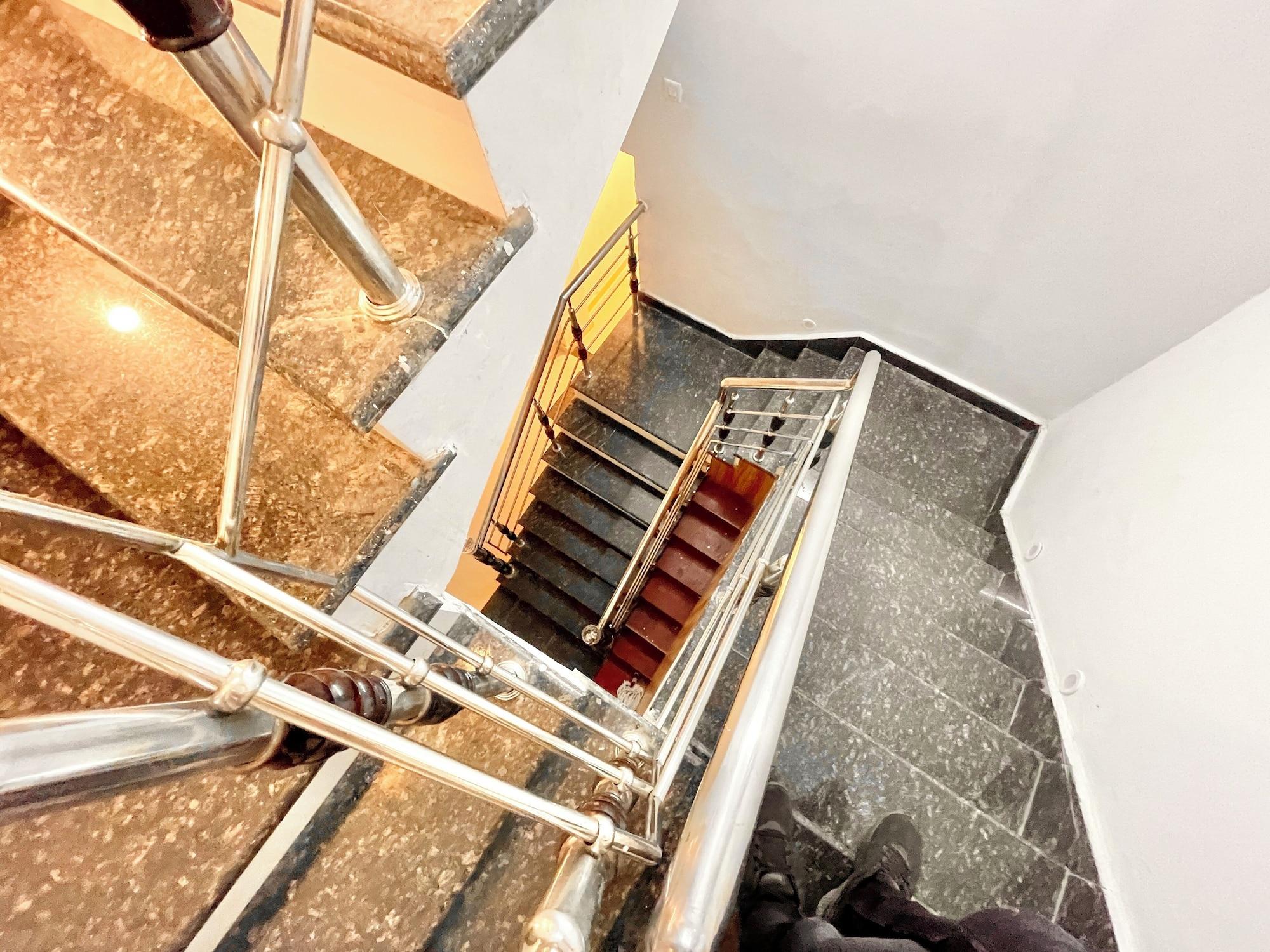 Varios Hotel Sunayana Guest House - Varanasi