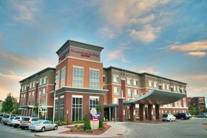 Alojamiento - SpringHill Suites Pueblo Downtown