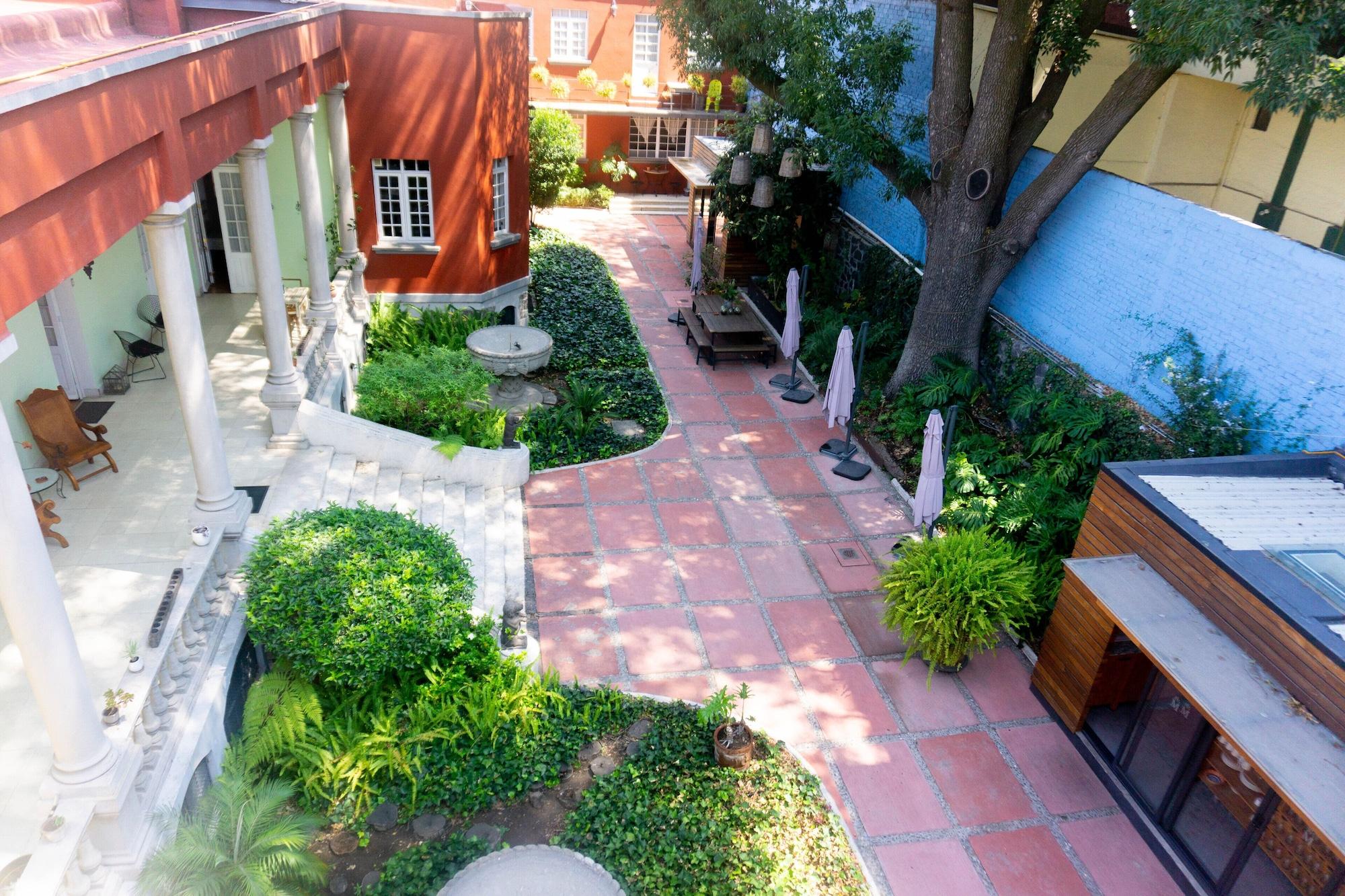 Vista Exterior Casa Moctezuma