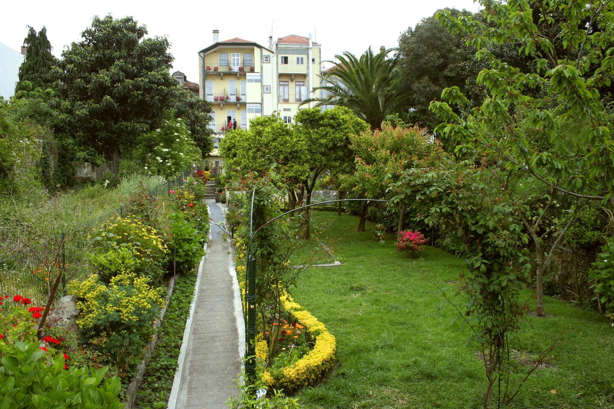 Varios Hotel Estoril Porto