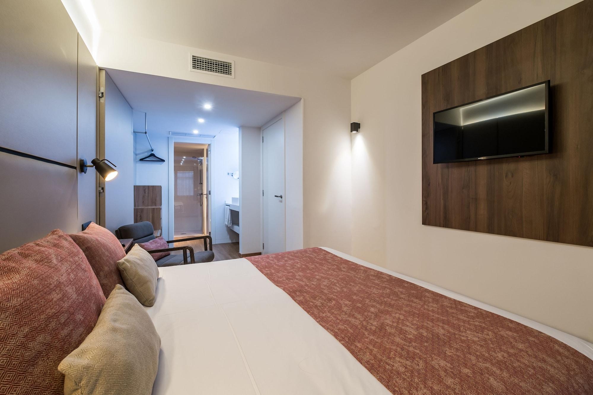 Habitación Pierre & Vacances Apartamentos Edificio Eurobuilding 2