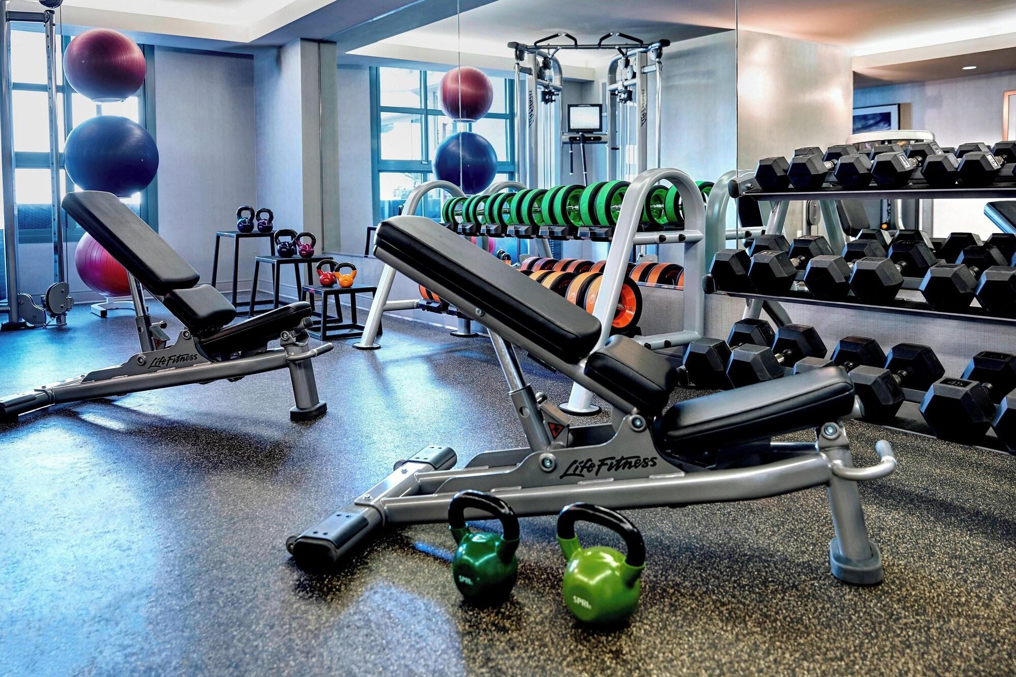 Gimnasio Renaissance Los Angeles Airport Hotel