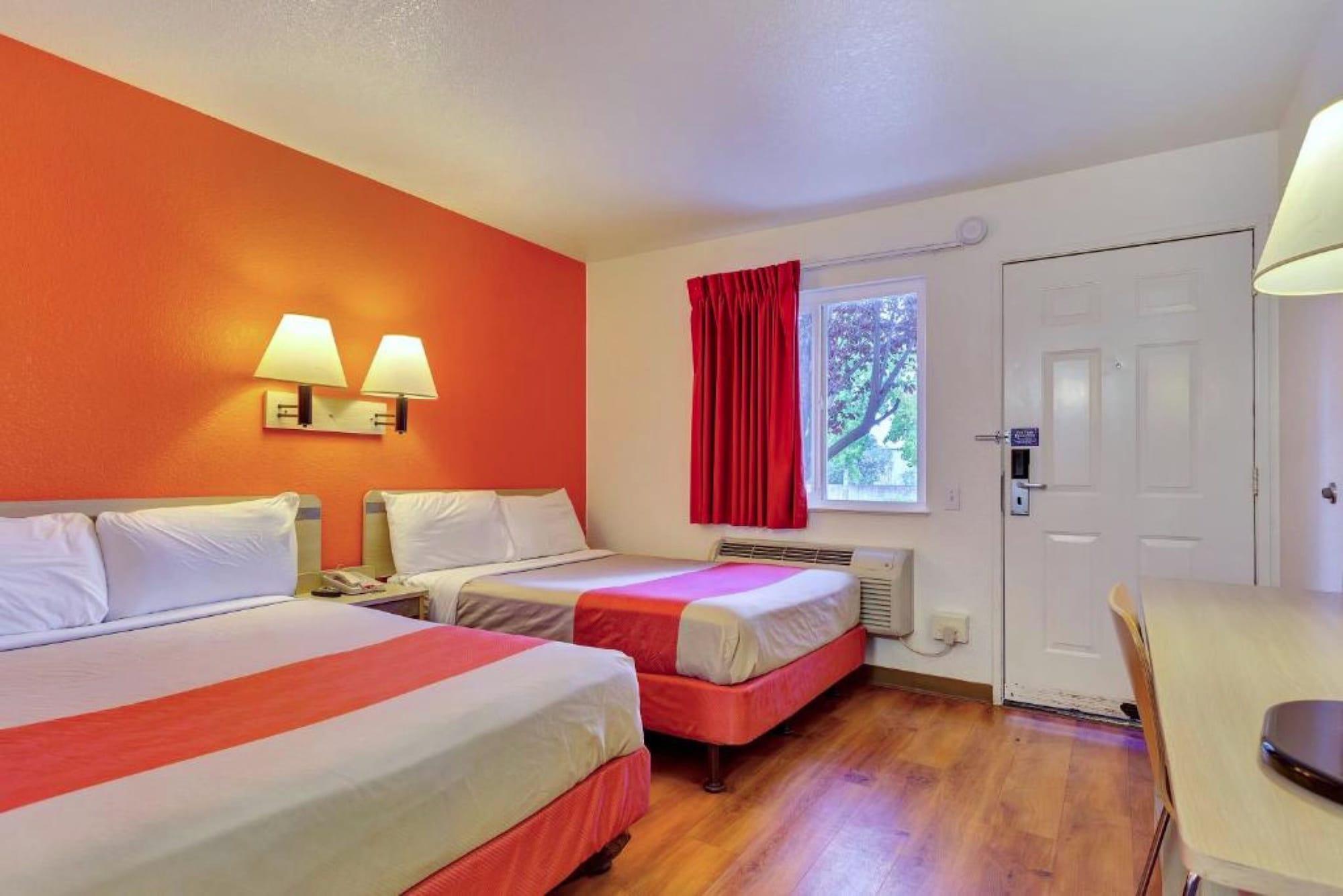 Habitación Motel 6 Rohnert Park, CA