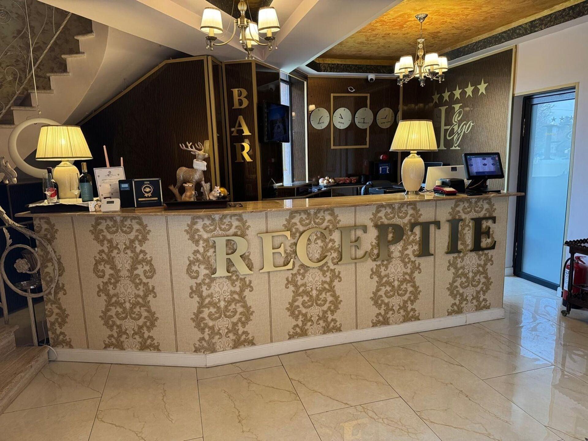 Vista Lobby HEGO