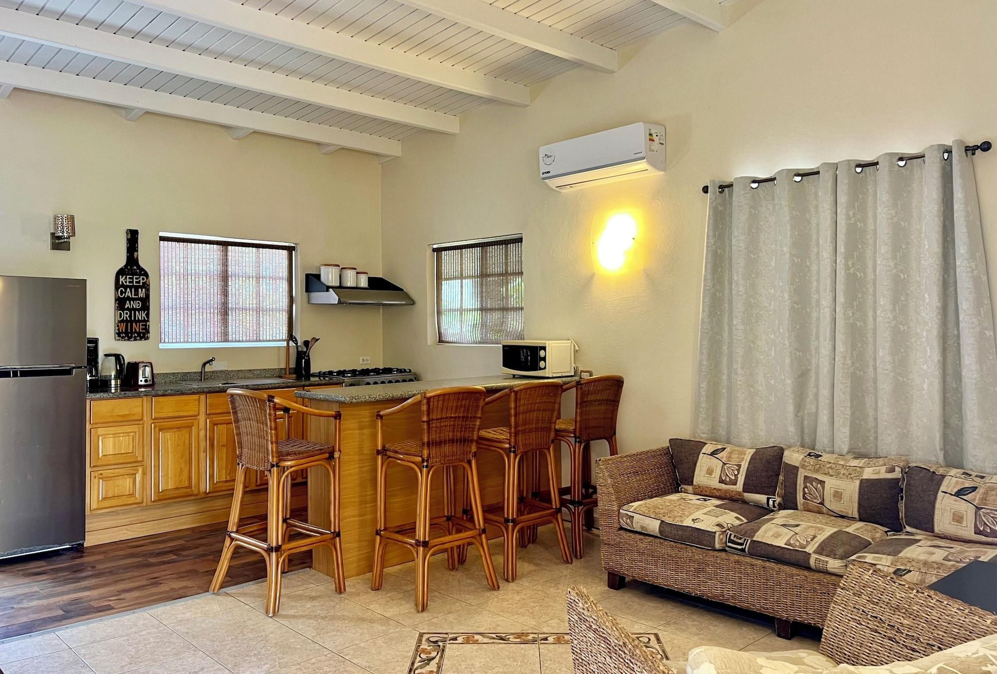 Comodidades del Alojamiento Bubali Gardens by Kamerlingh Villa