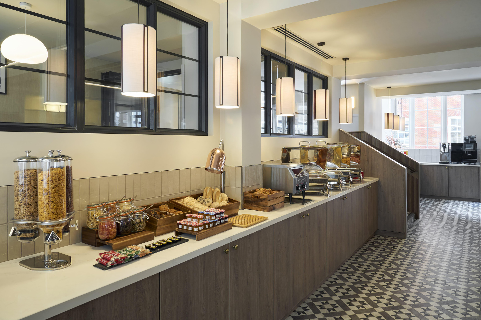 Restaurant Four Points Flex by Sheraton London Euston