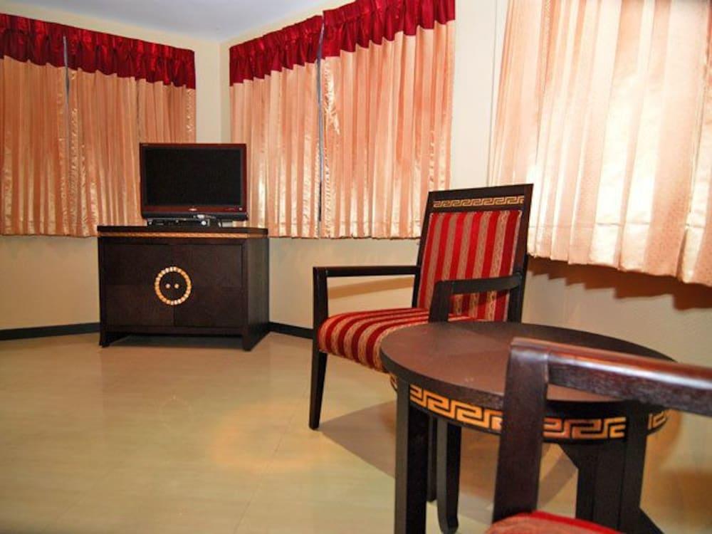 Set de Habitación Lucky Palace Hotel