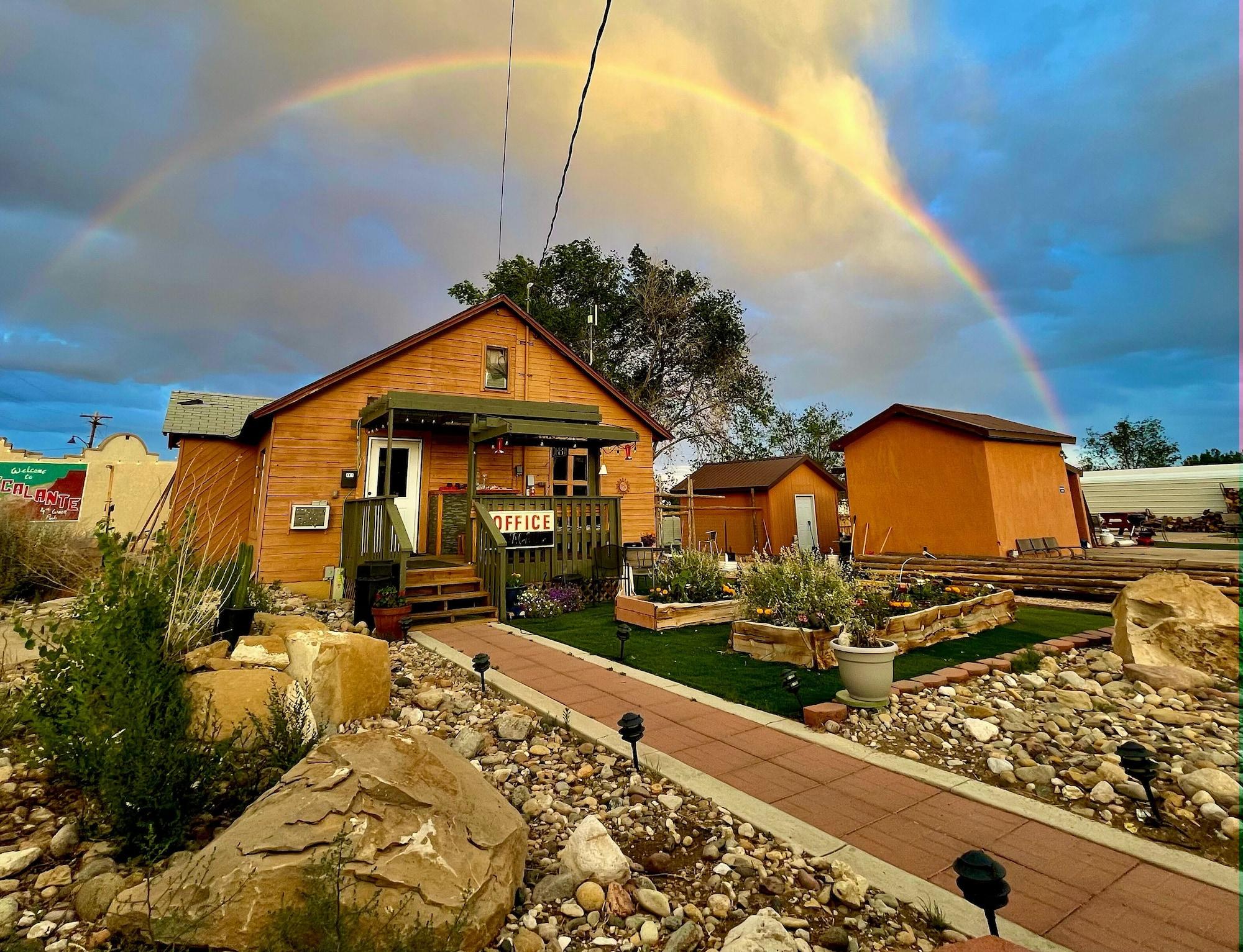 Varios Circle of Destination Motel