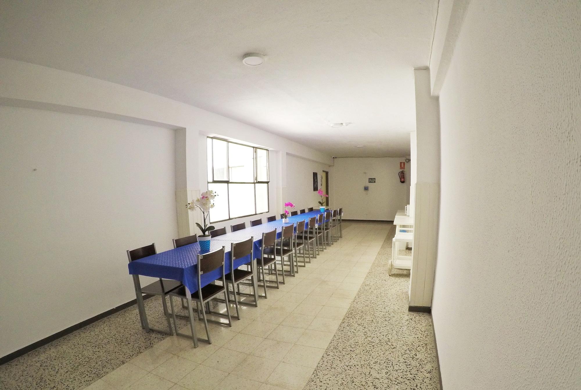 Sala de Reuniones Pension Euro Holitel