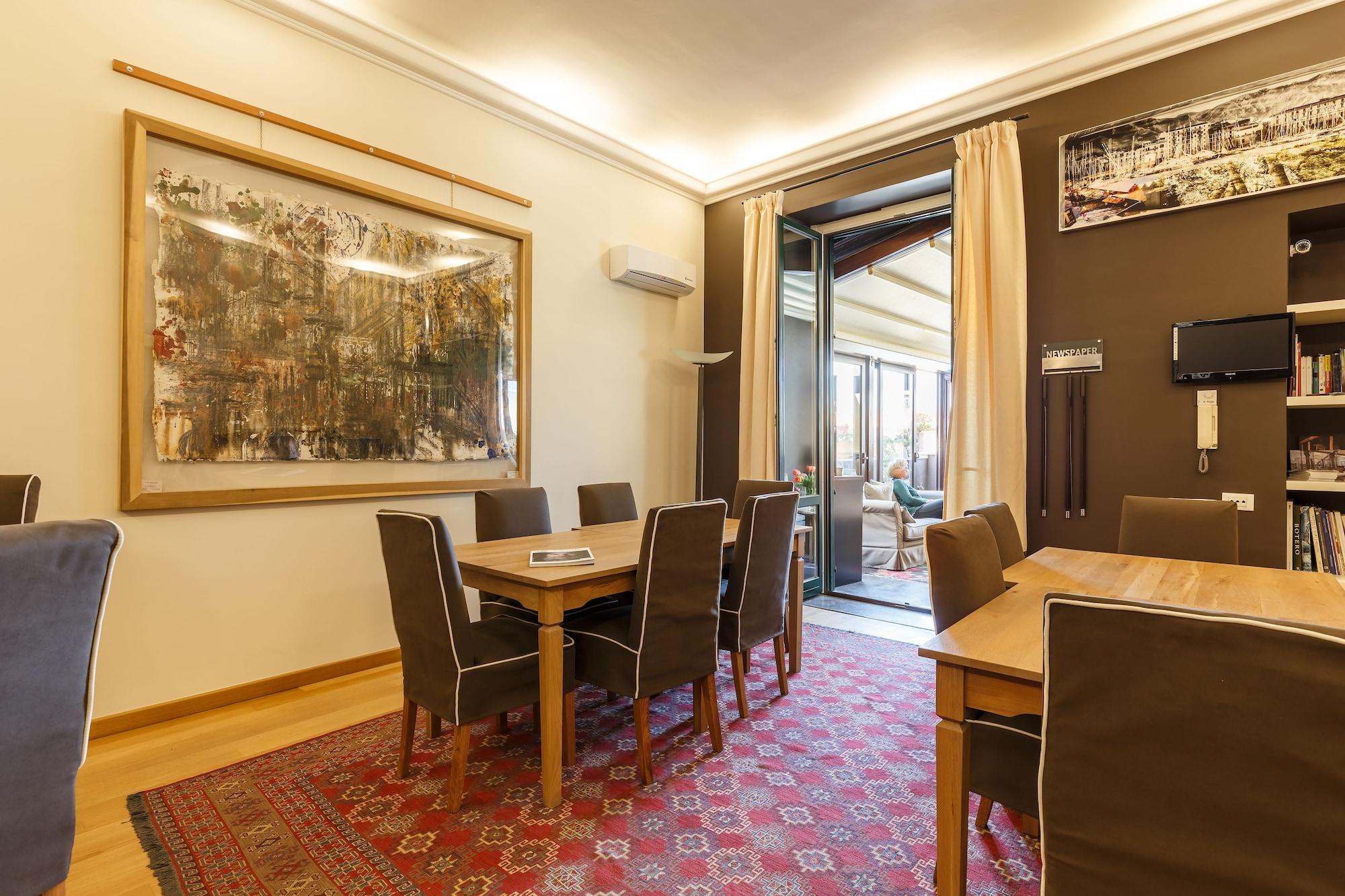 Restaurant BB 22 Charming Rooms & Apartments