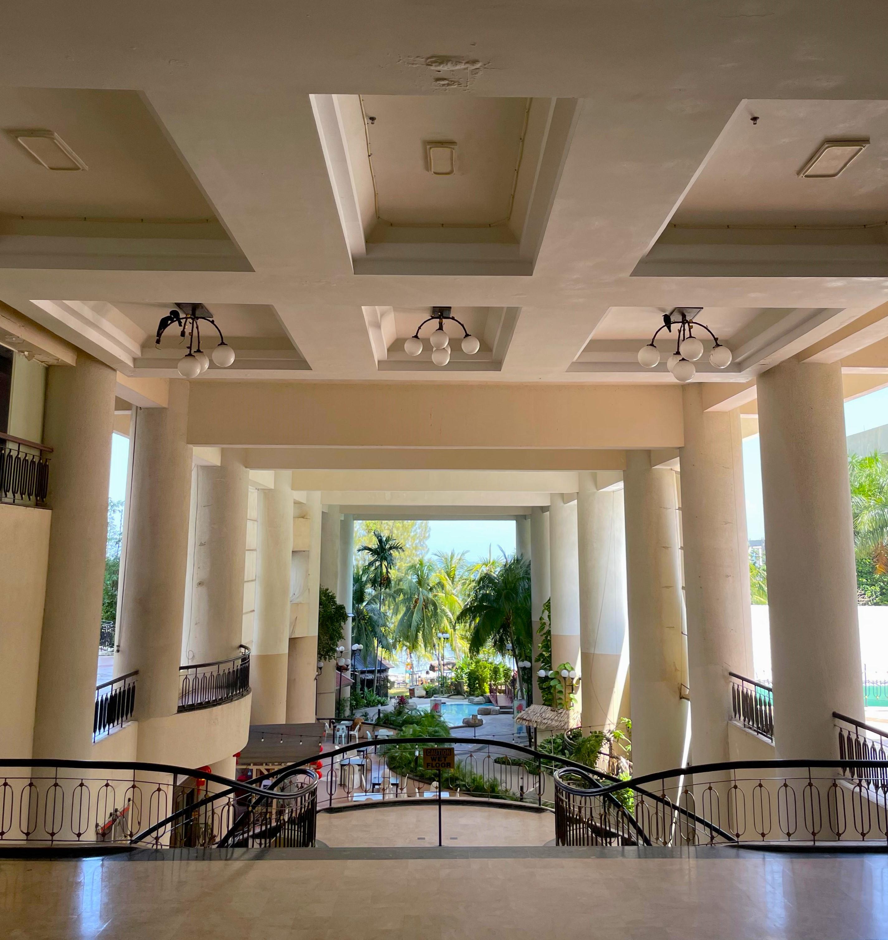 Vista Lobby Rainbow Paradise Beach Resort
