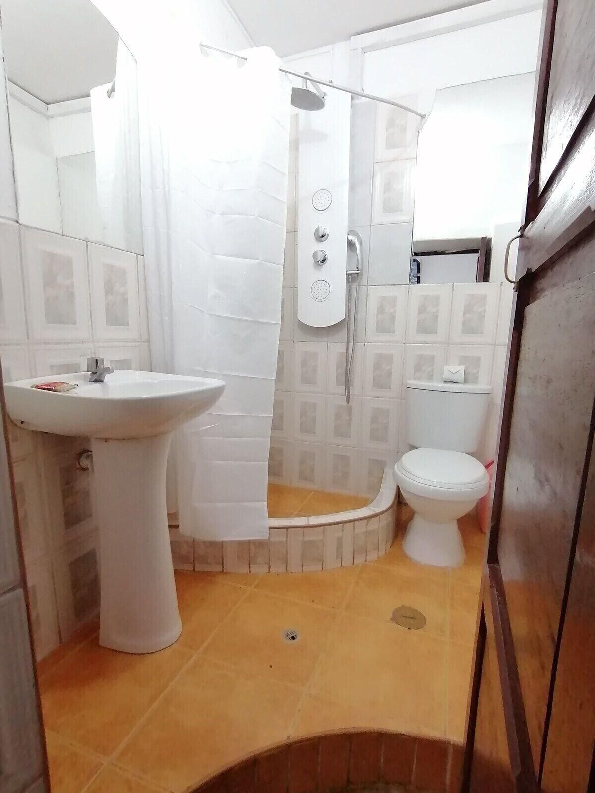 Equipamiento de Habitación Hostal Cusco Internacional