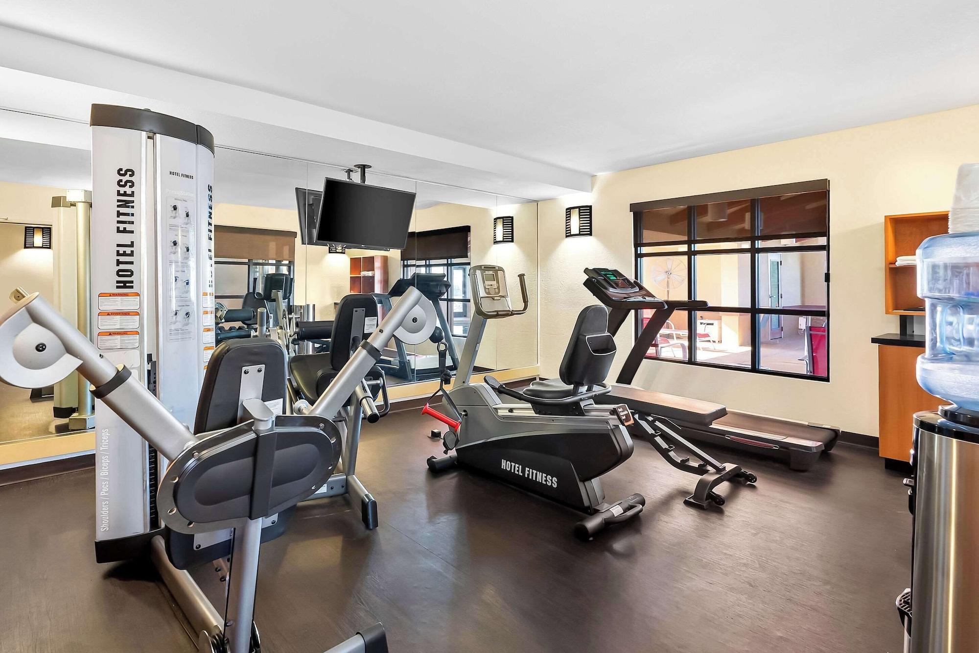 Gimnasio Comfort Suites
