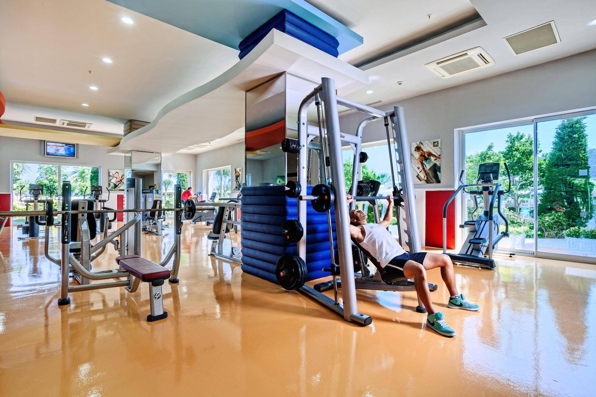 Gimnasio Nirvana Dolce Vita - All Inclusive