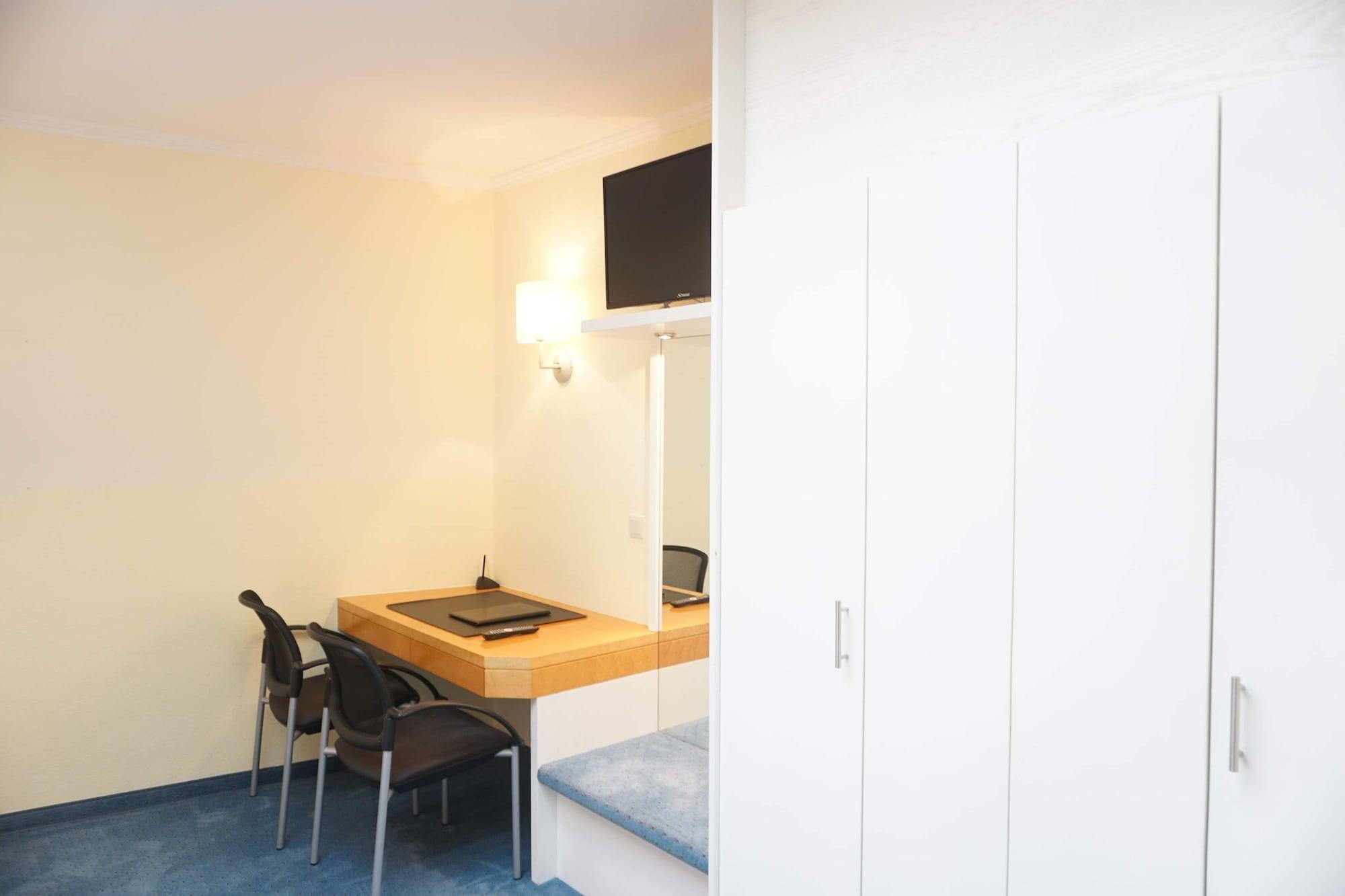 Set de Habitación Herdegen Rooms - Self Check-In