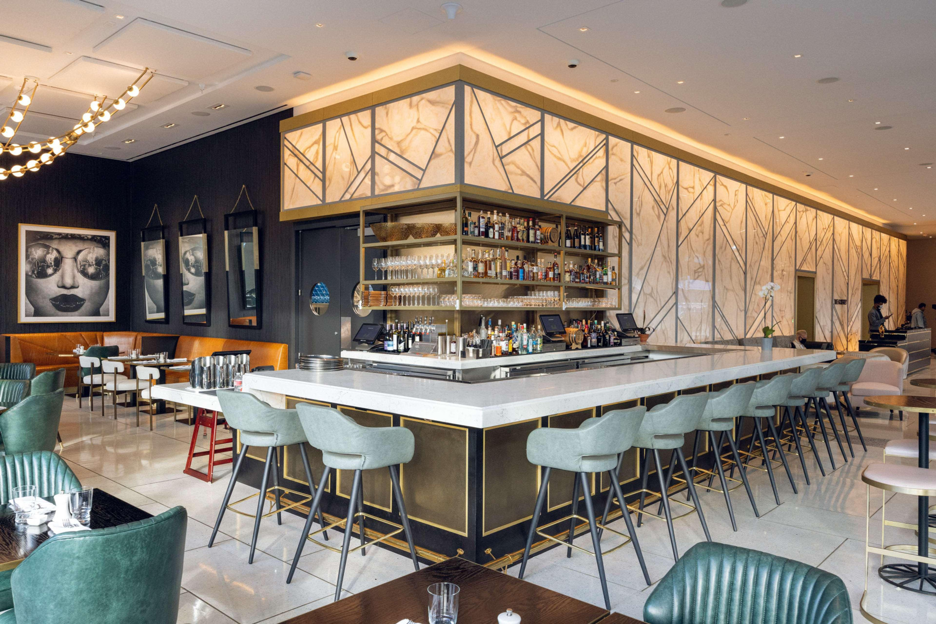 Restaurant The Godfrey Hotel Hollywood