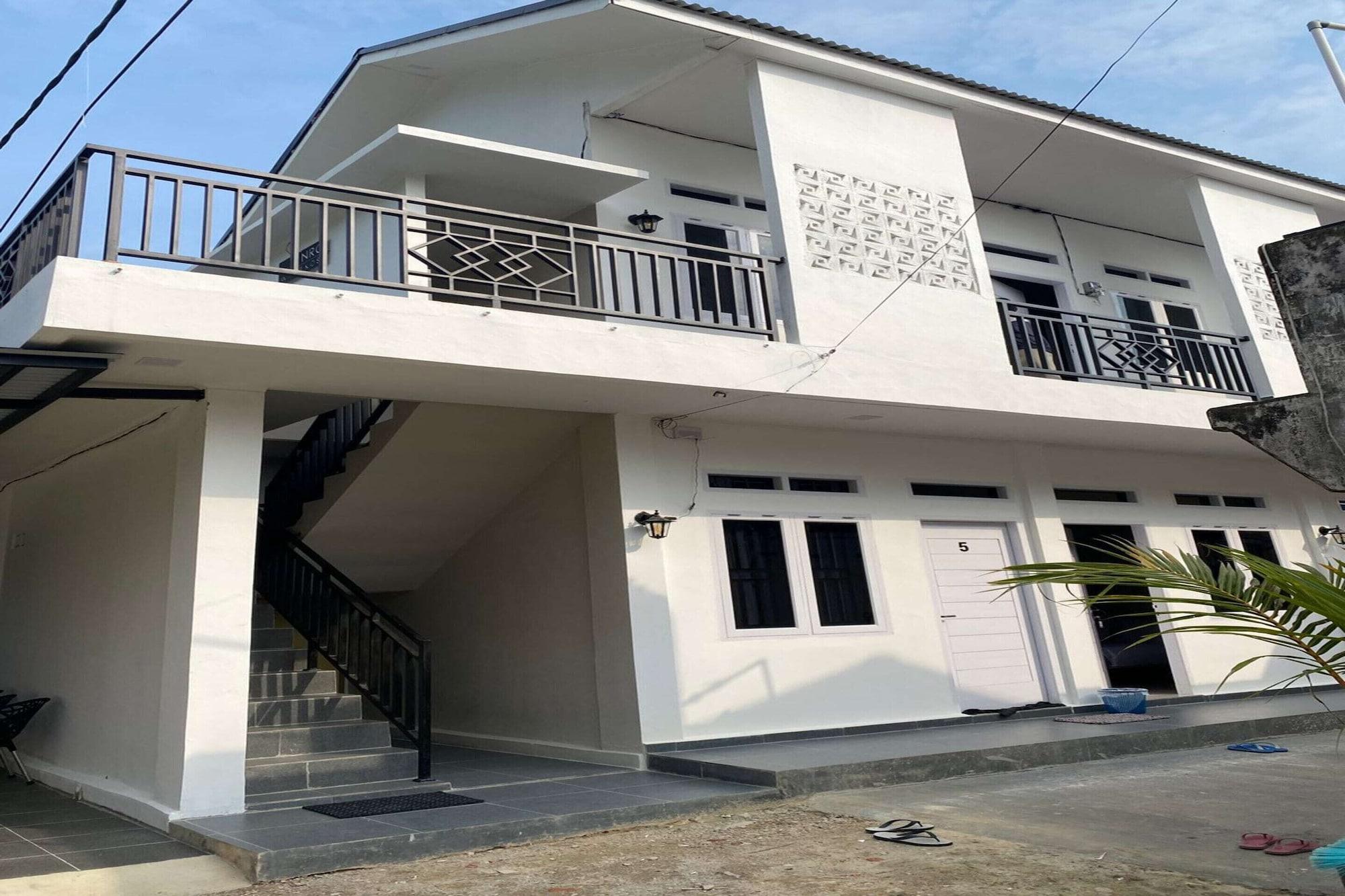 Vista Exterior OYO 93126 Nrc White House