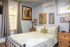 Alojamiento - Cozy & Private Studio Guesthouse near downtown