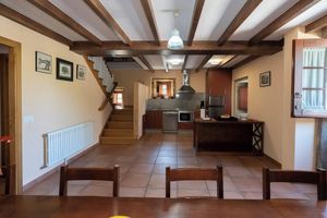 Alquiler Temporario - Rural house with farm next to the river, 5 minutes from the Cathedral (pets allowed).