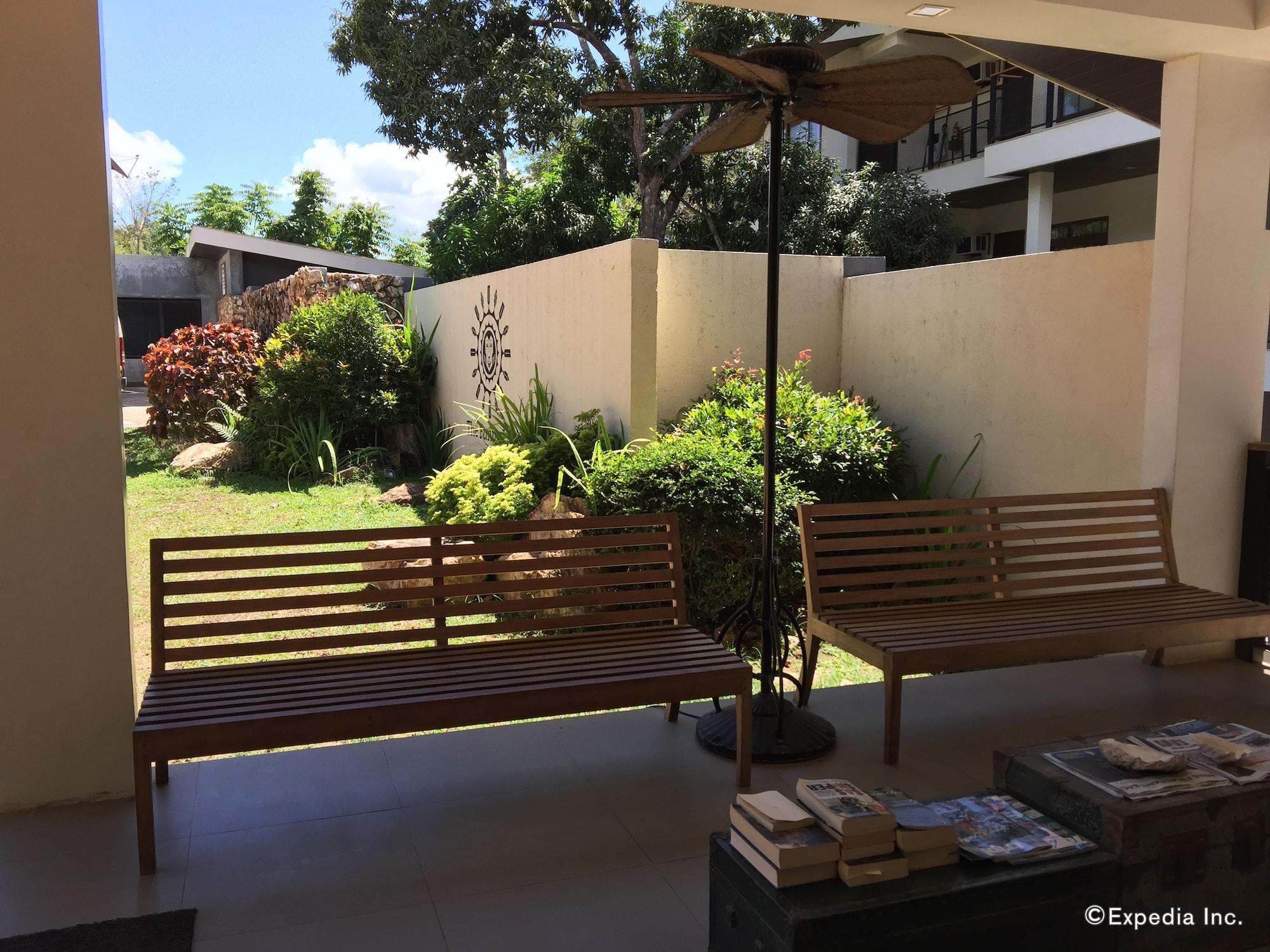 Vista Lobby The Funny Lion