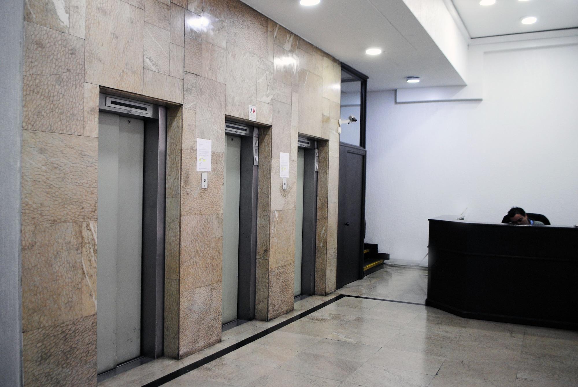 Vista Lobby Apartamento Living Paris