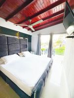 Alquiler Vacacional - $ PROMO $ 11 Bedrooms with bathrooms Aprtmnt + 2 Jacuzzis and a rooftop pool. @Poblado