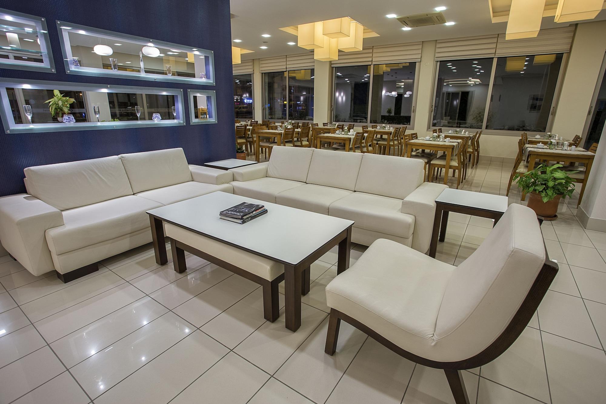 Vista Lobby Cilek Marina Hotel