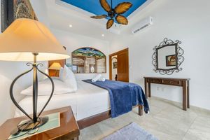 Oceanside Villa 