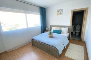 Alquiler Vacacional - One-bedroom seafront apartment on Mackenzie with stunning sea views.