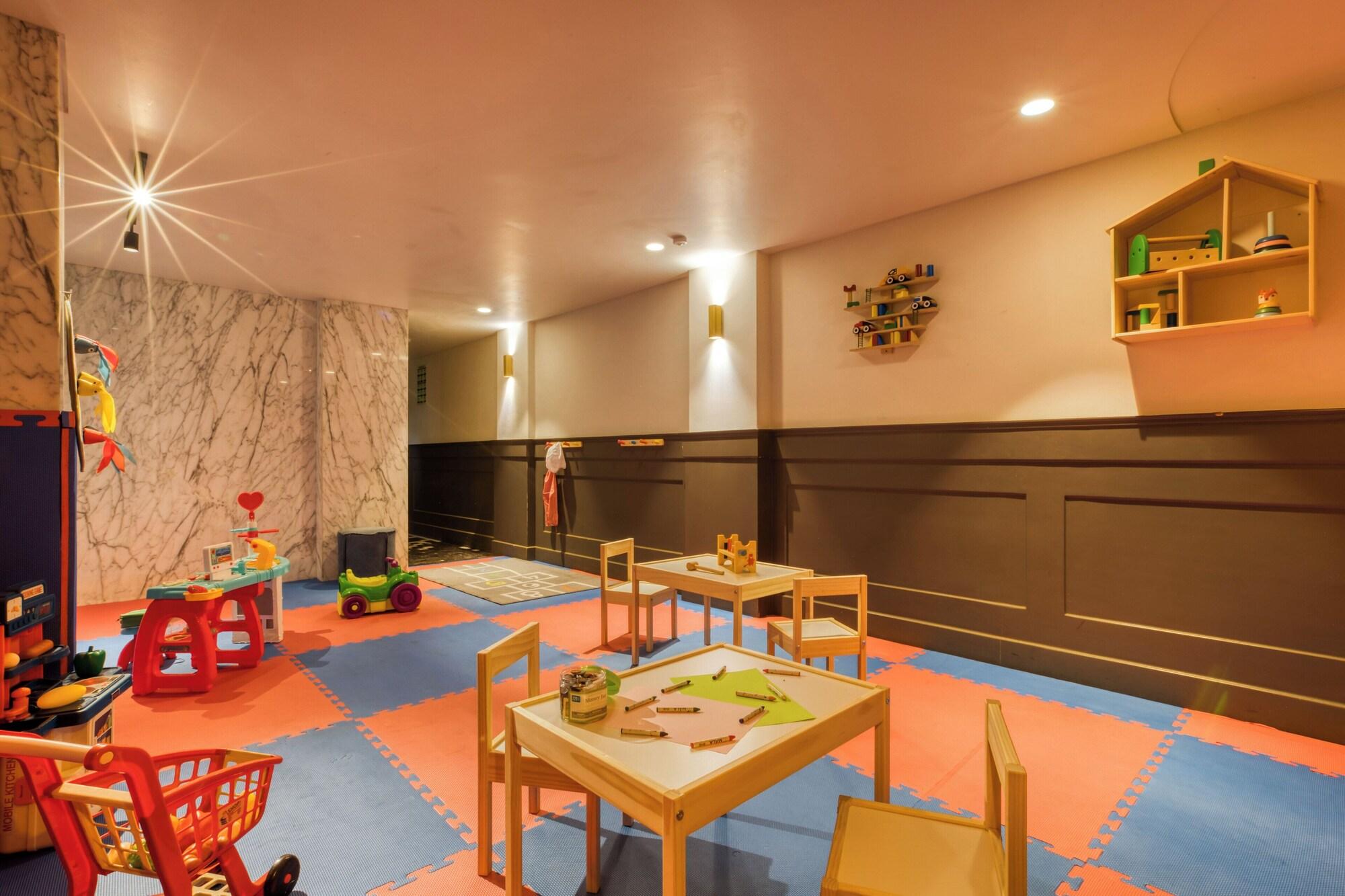 Instalaciones Recreativas ULIV Apartments Polanco