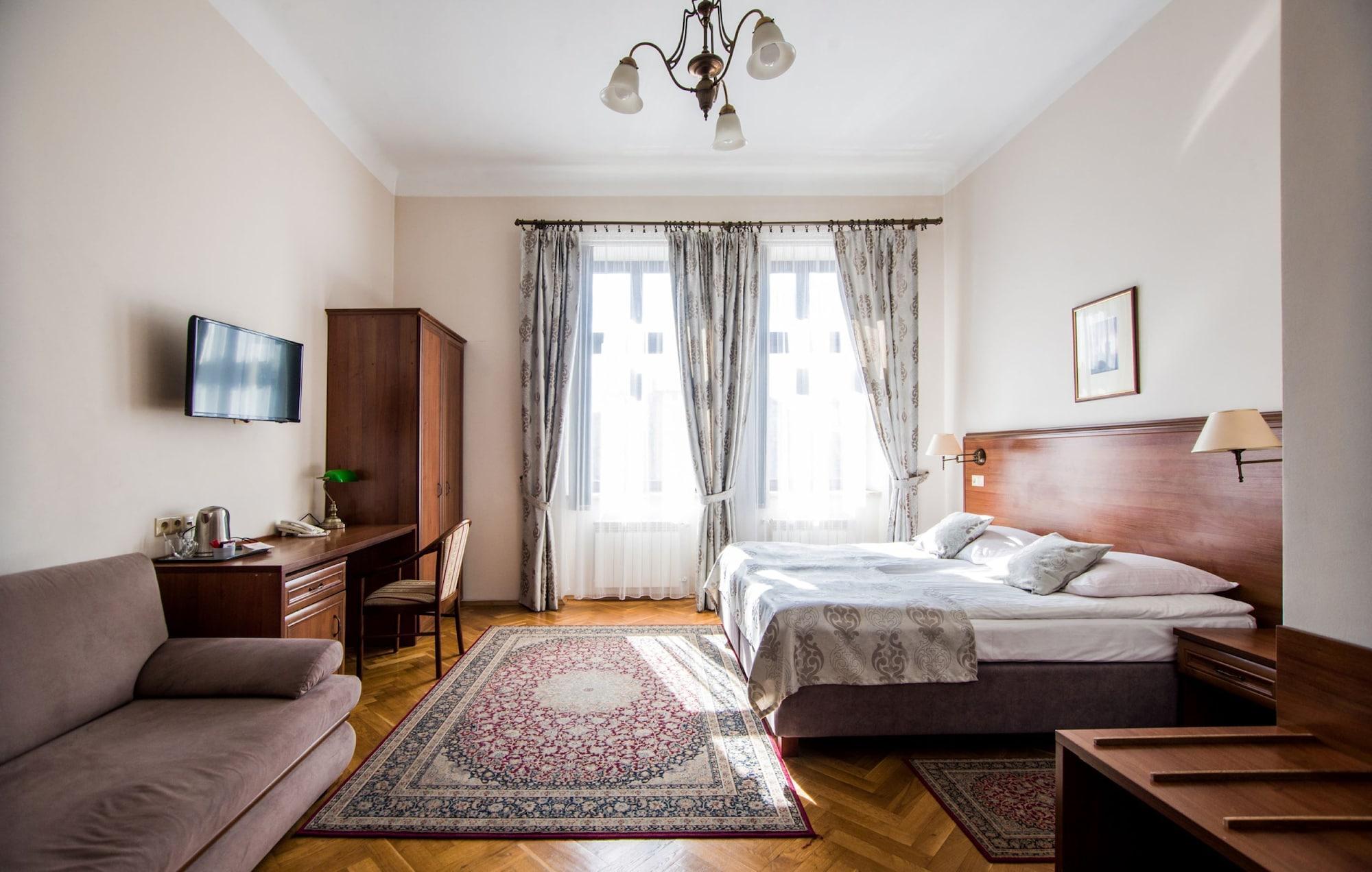 Varios Aparthotel Basztowa