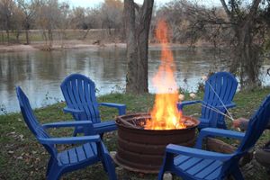 Alquiler Vacacional - Perfect Getaway On The River Yet Minutes Drive To Magnolia And Waco Attractions