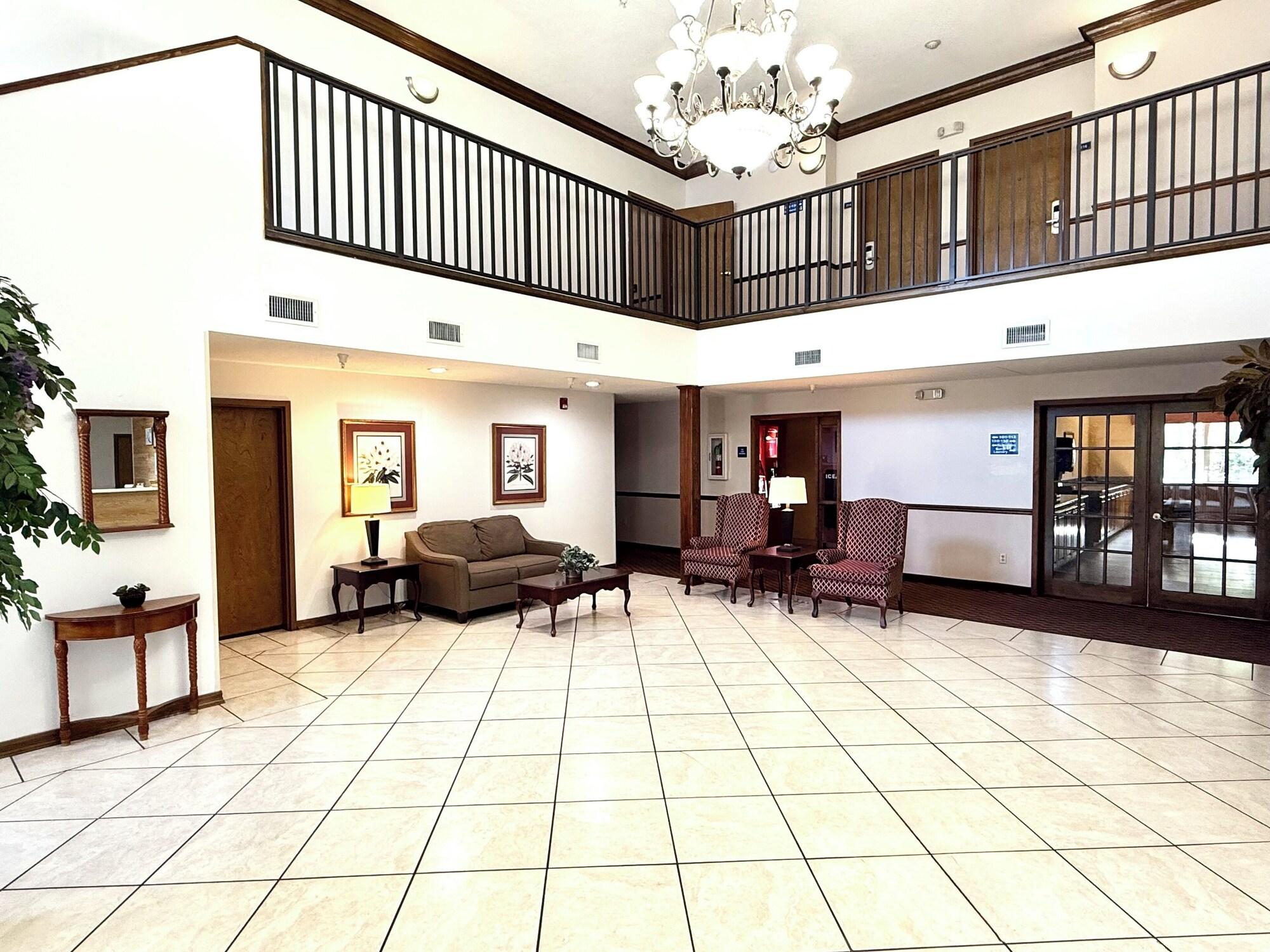 Vista Lobby Americas Best Value Inn Wiggins