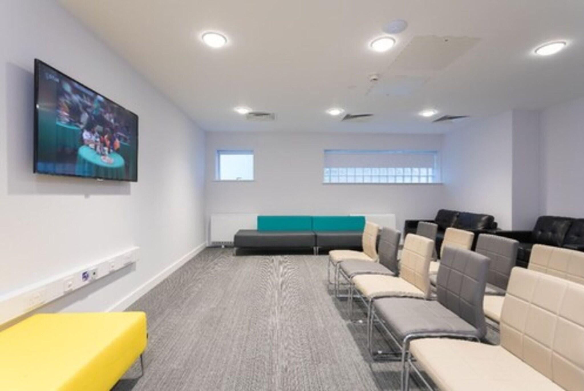 Vista Lobby Swuite Galway