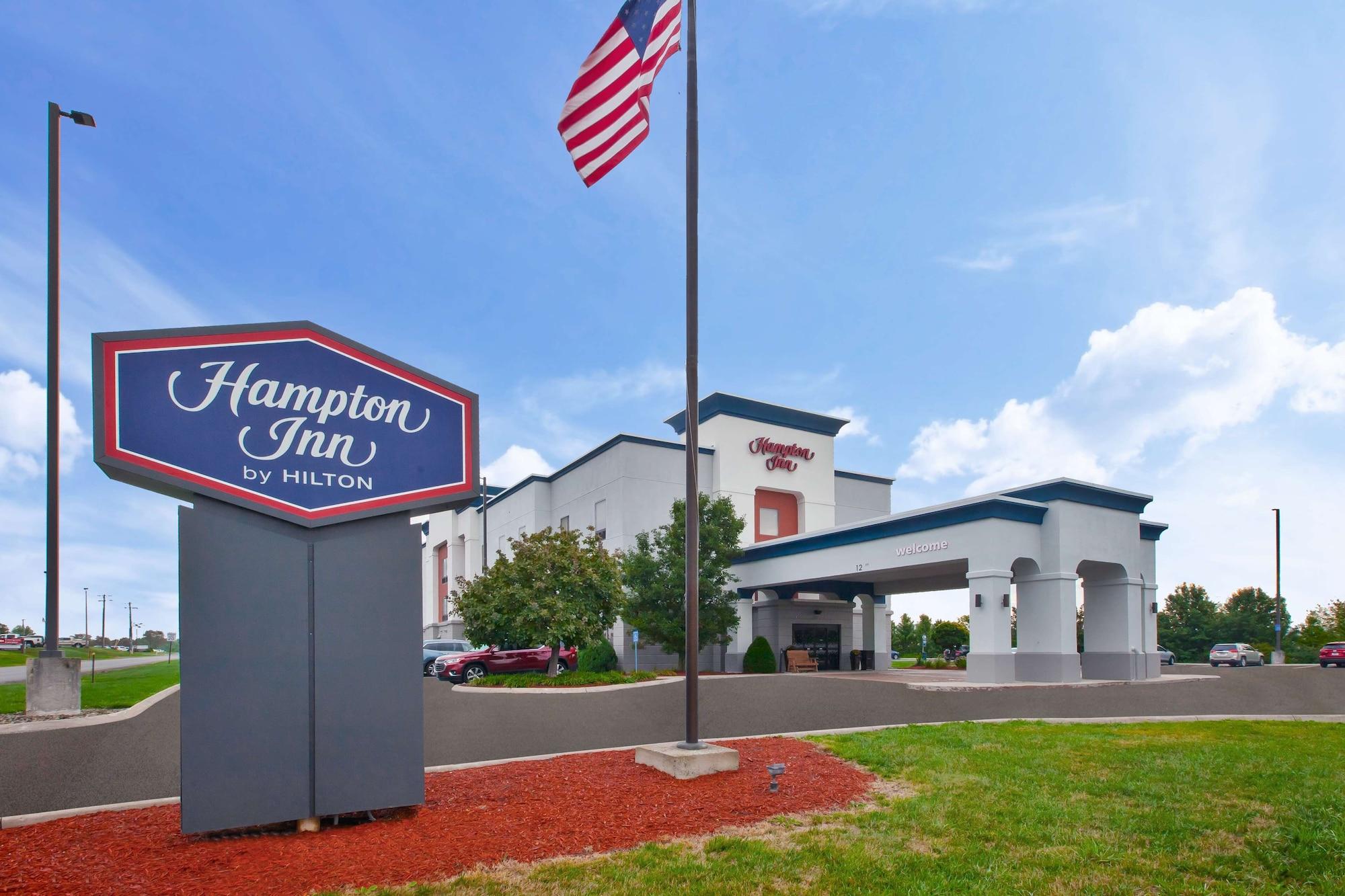 Vista Exterior Hampton Inn Clarion
