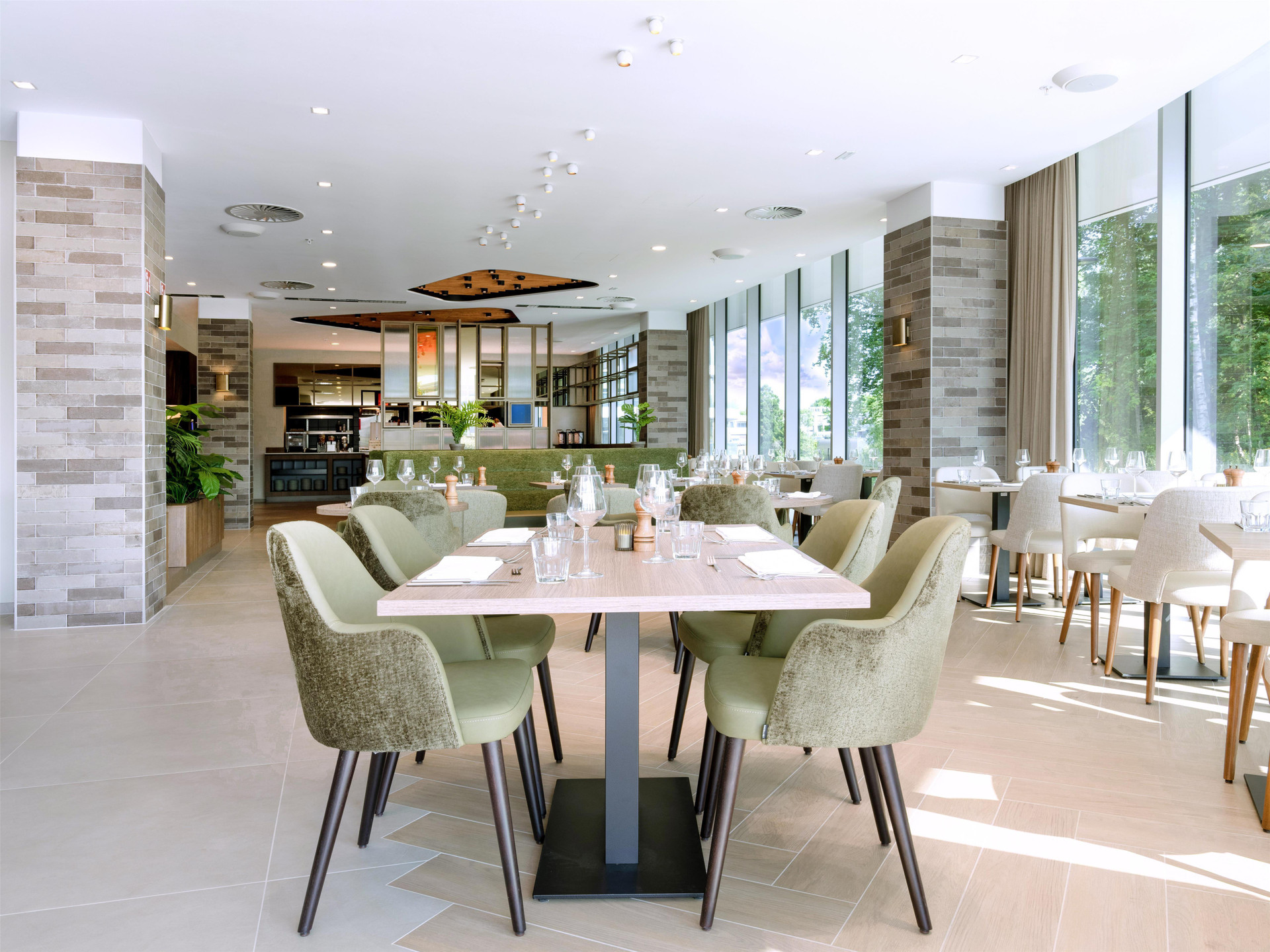 Restaurant Hilton Garden Inn Brussels Airport