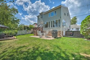 Alquiler Vacacional - Waterfront Home on Lake George w/ Boat Dock!