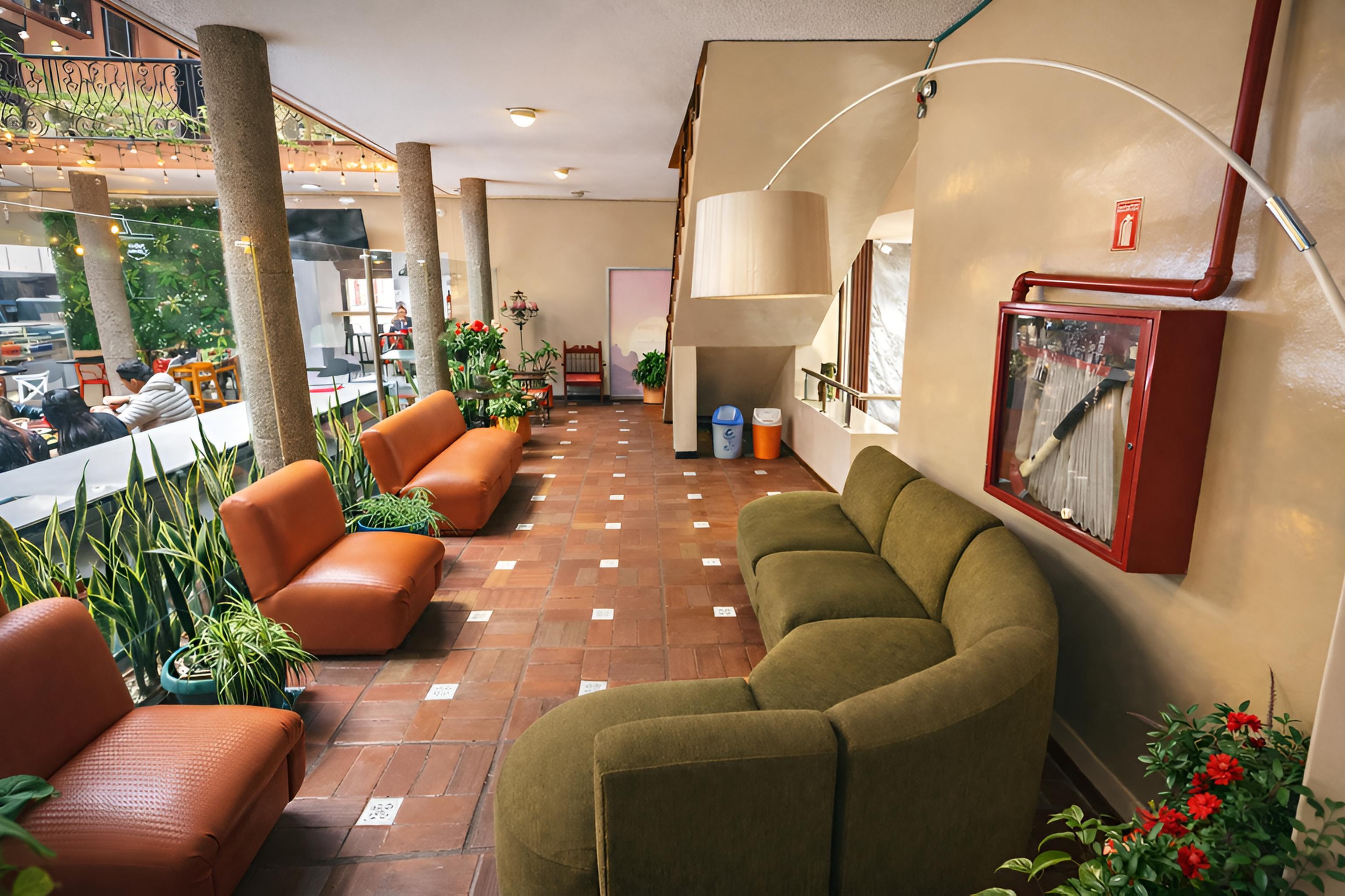 Vista Lobby Hostal Viena Internacional B&B