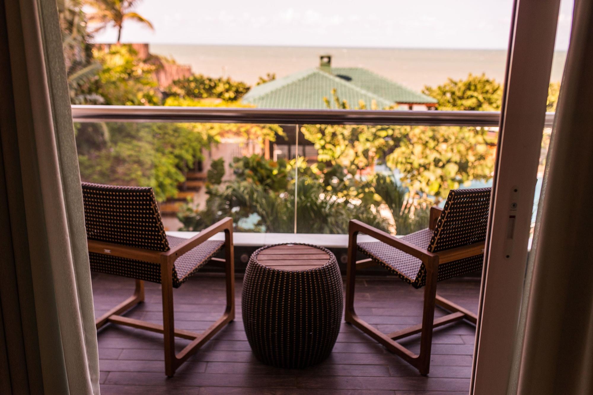 Vista Exterior Vogal Luxury Beach Hotel & Spa