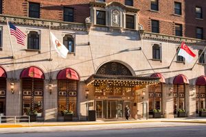 Alojamiento - Millennium Hotel Knickerbocker Chicago