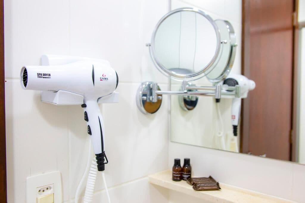 Equipamiento de Habitación House Inn Hotel