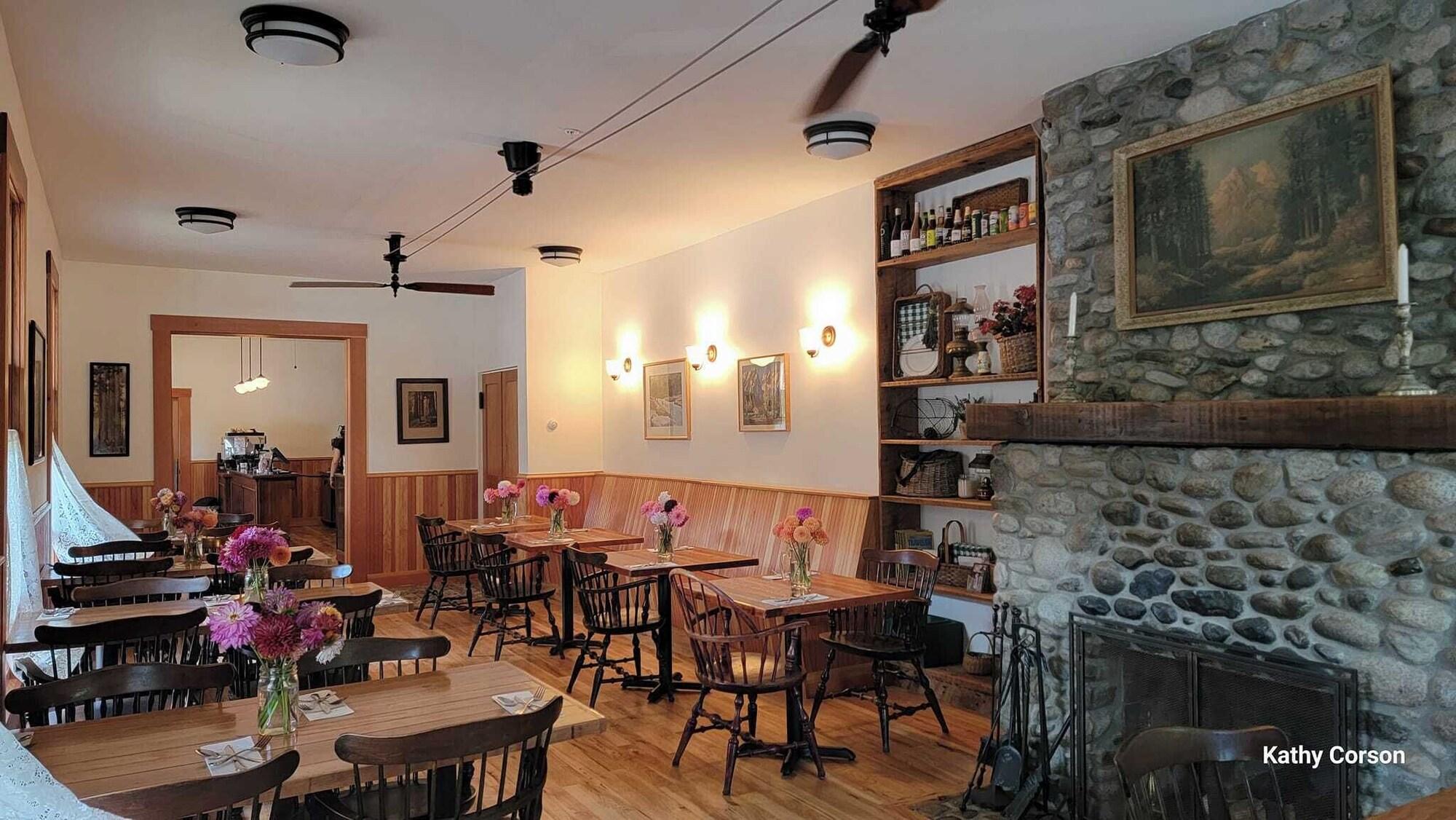 Restaurant Bush House Inn