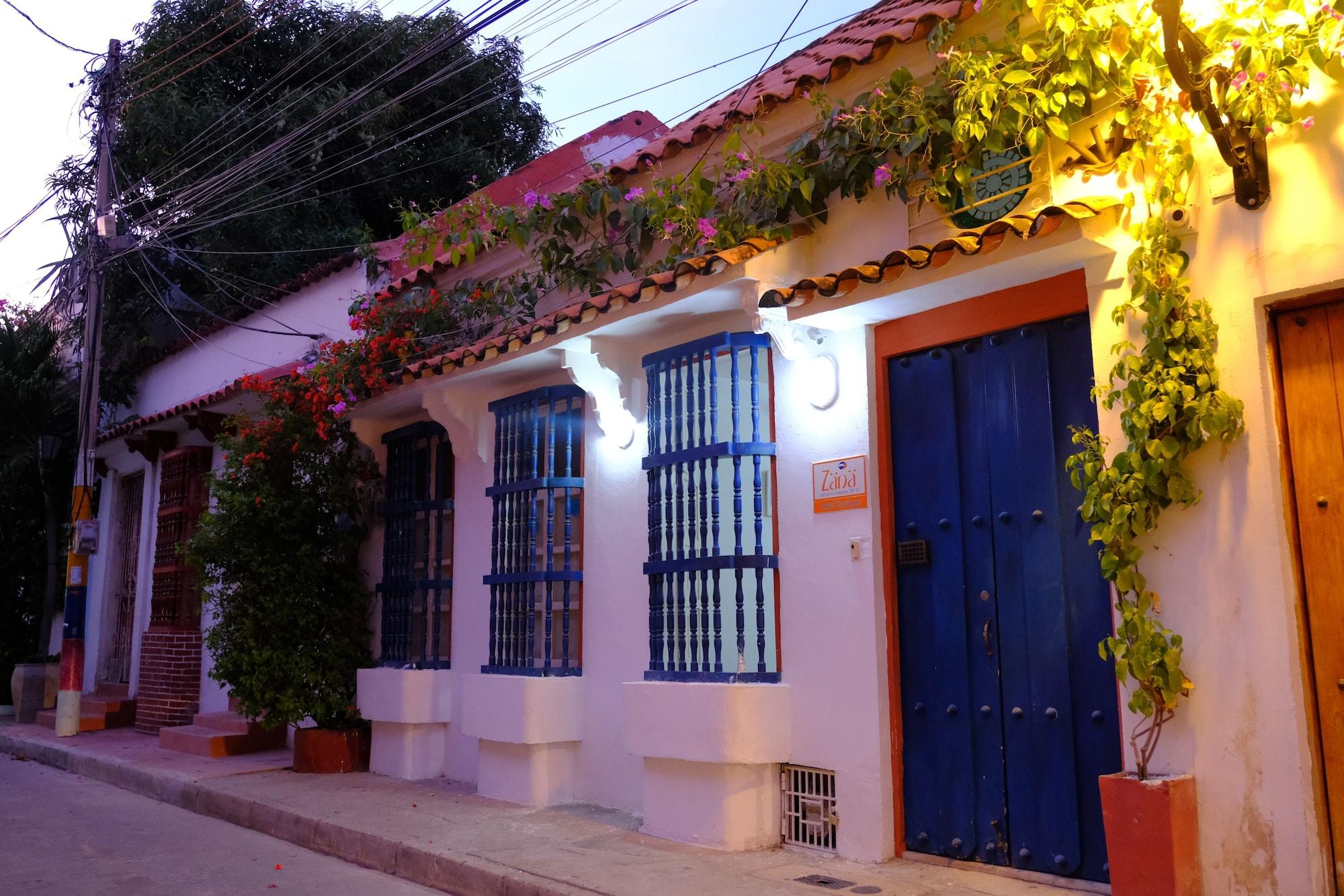 Vista Exterior Zana Hotel Boutique